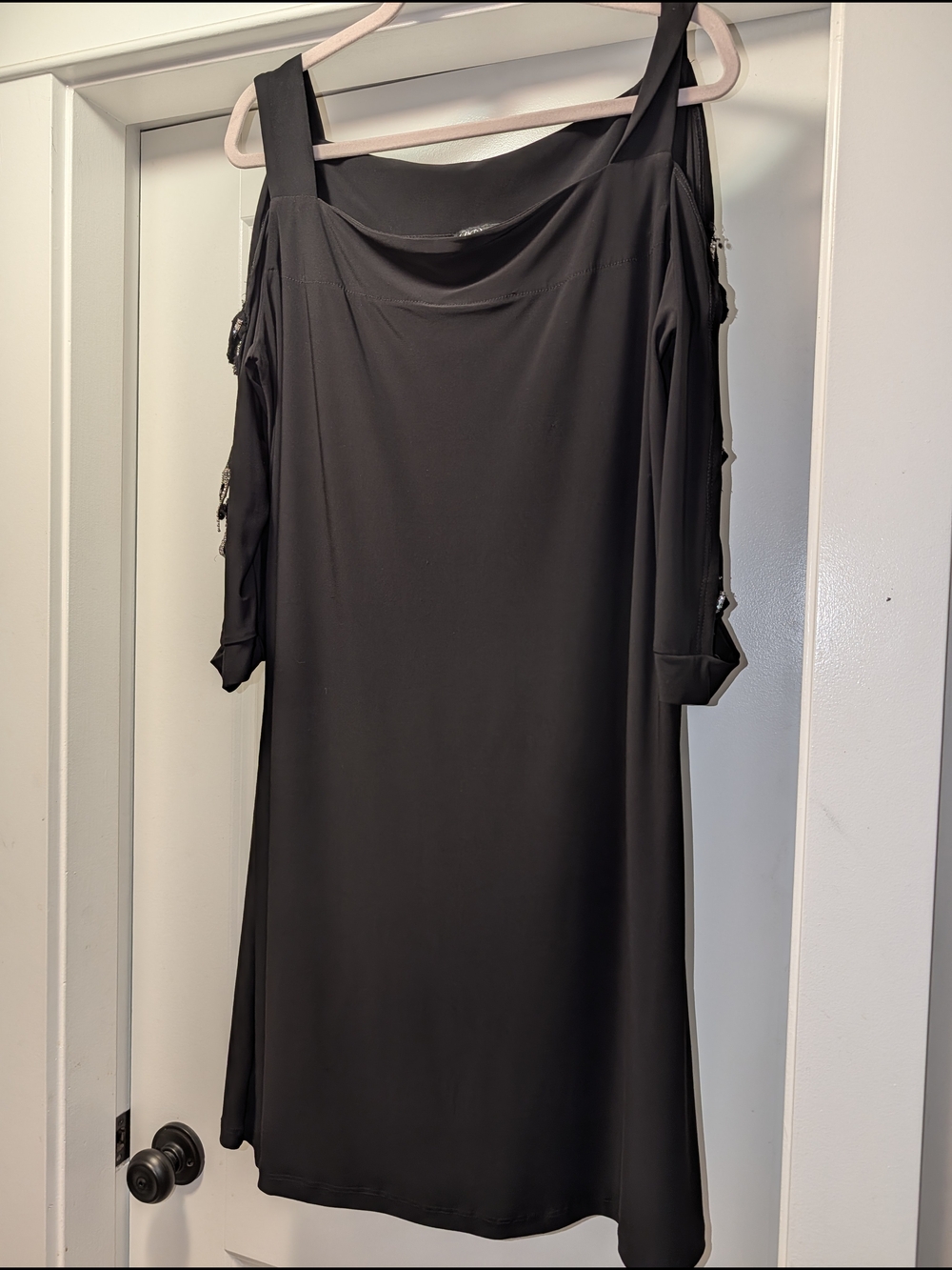 Black Cold-Shoulder Women’s Dress